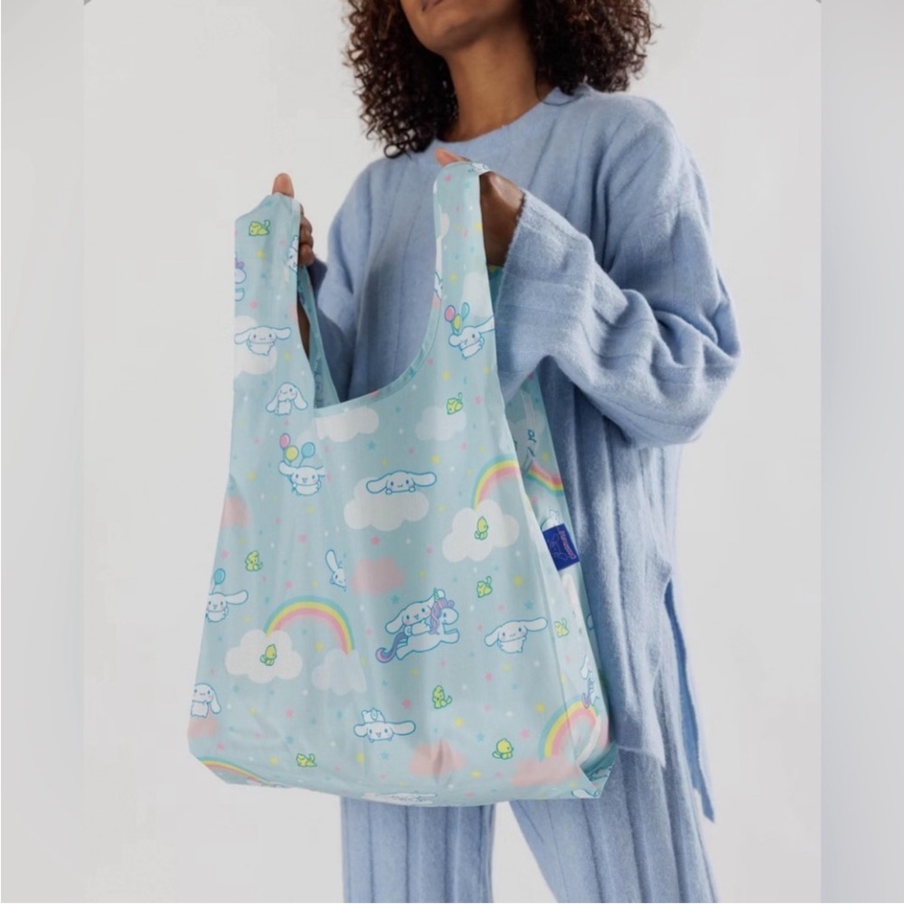 NWT Baggu Standard Baggu Hello Kitty Cinnamoroll